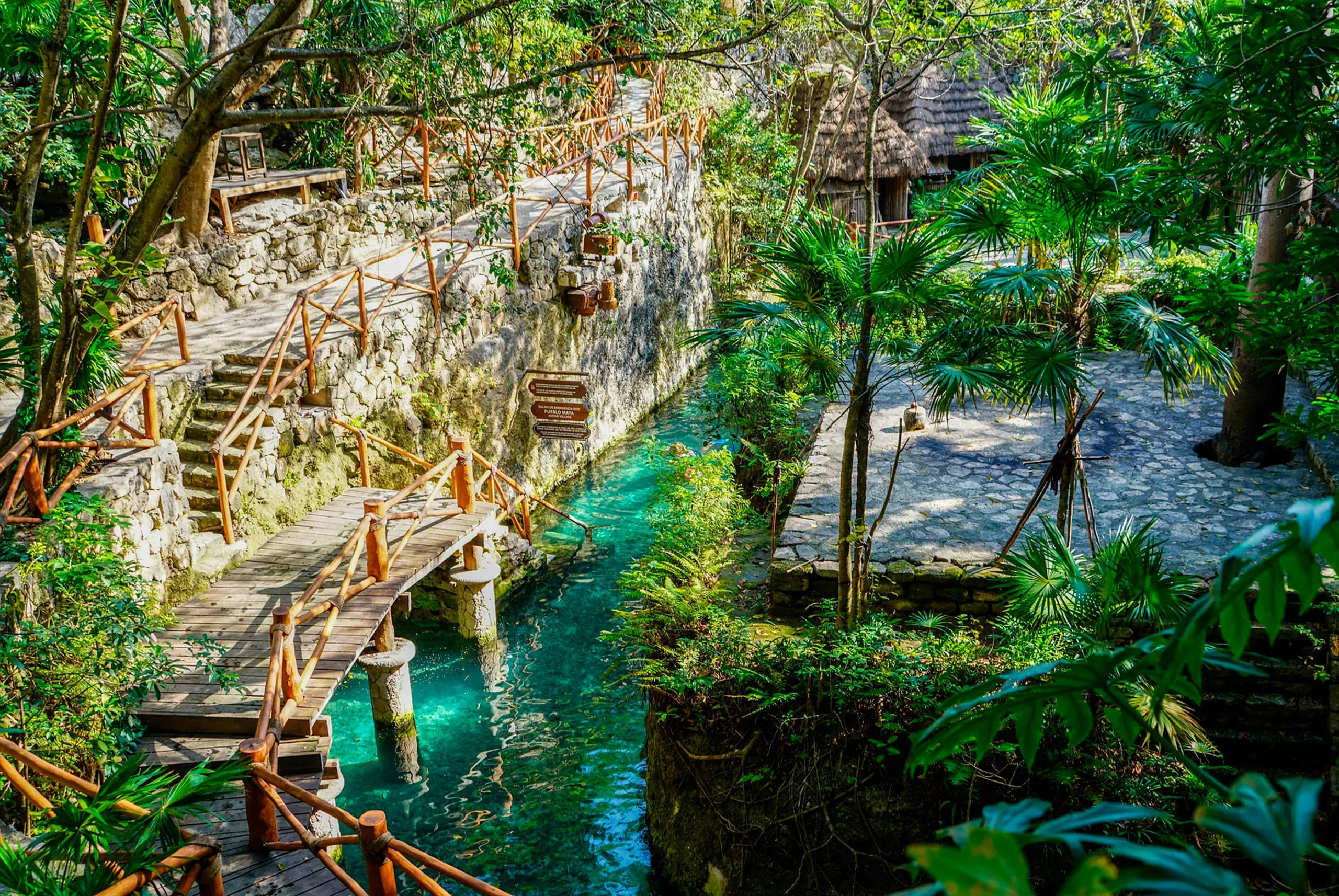 imgi_75_Xcaret